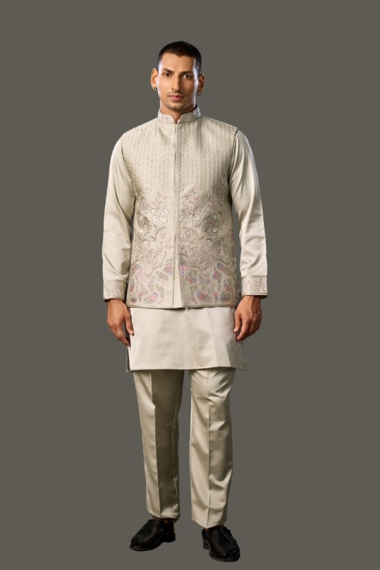 PASTEL EMBROIDERED  JACKET  